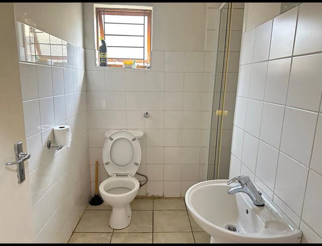 4 BEDROOM HOUSE FOR SALE IN MTHATHA CENTRAL